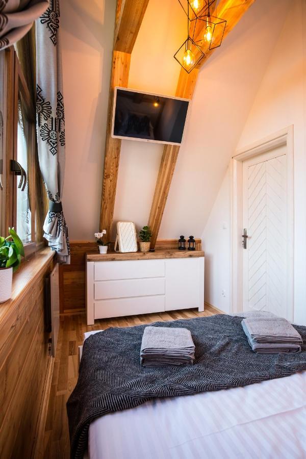 Domek & Apartament Na Ogrodzie Suche Extérieur photo