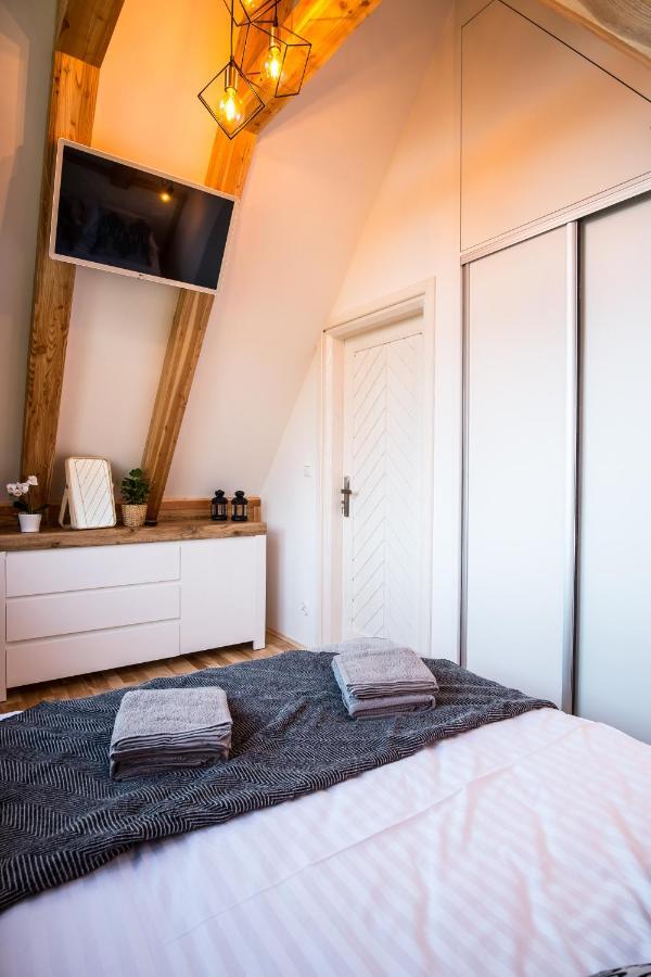 Domek & Apartament Na Ogrodzie Suche Extérieur photo
